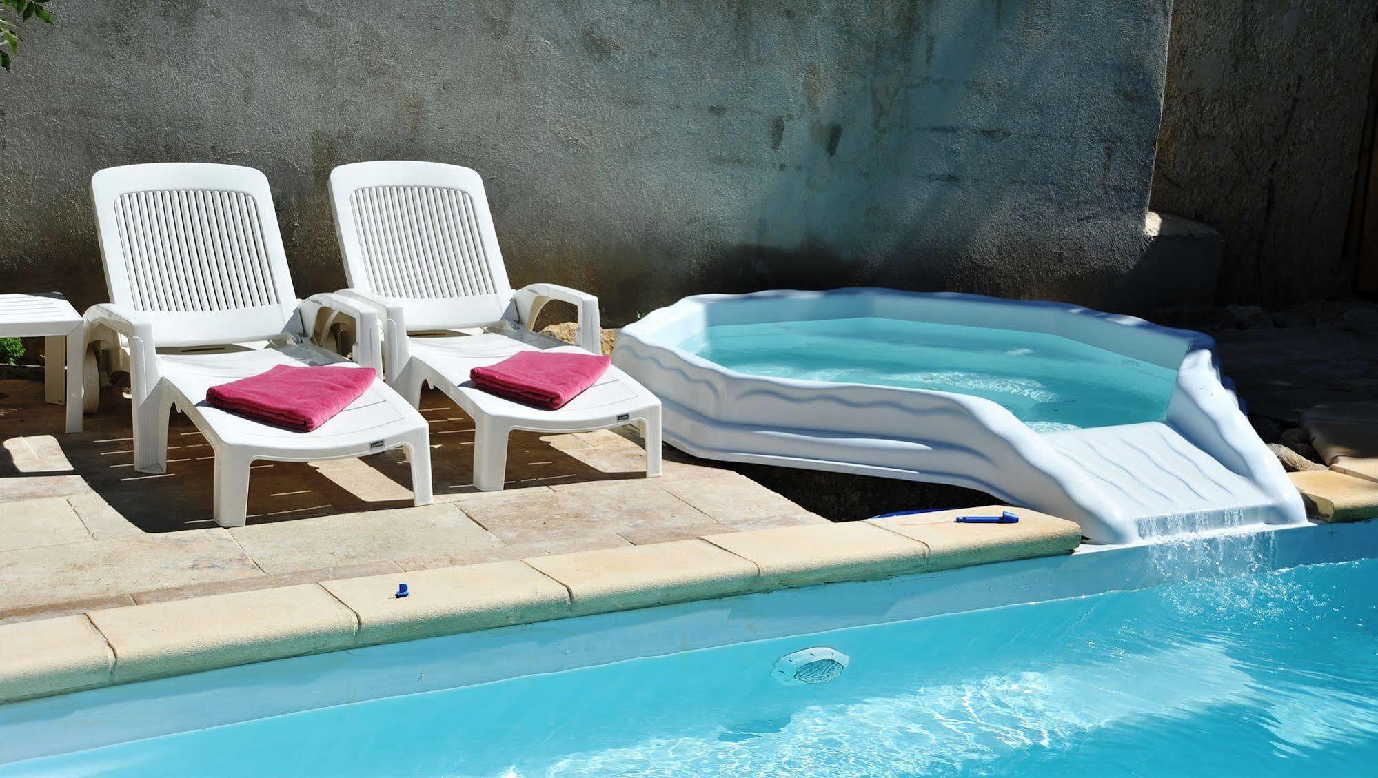 Les Jardins D'Anglise Hotell Six-Fours-les-Plages Eksteriør bilde